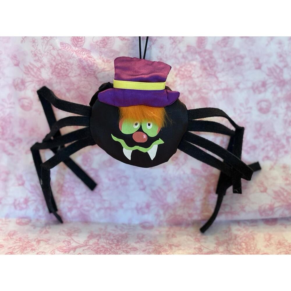 Vintage Avon “Sam the‎ Scary Spider” Doorknob Hanger – Halloween Plush Décor